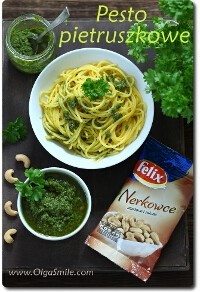 Pesto pietruszkowe z nerkowcami Felix